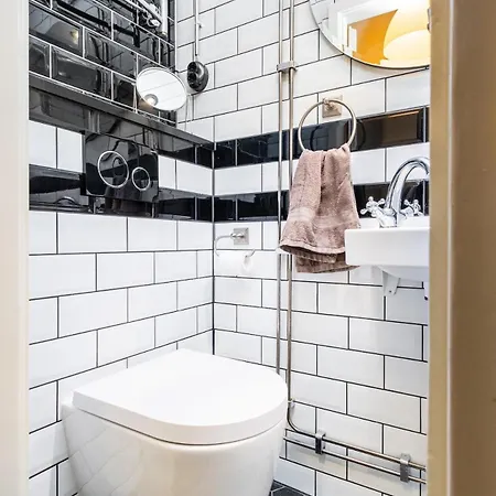 Modern & Bright Apartmán *