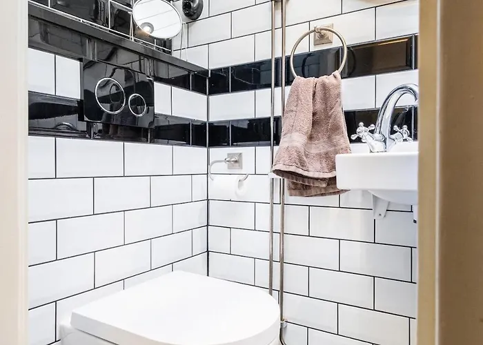 Modern & Bright Lejlighed *